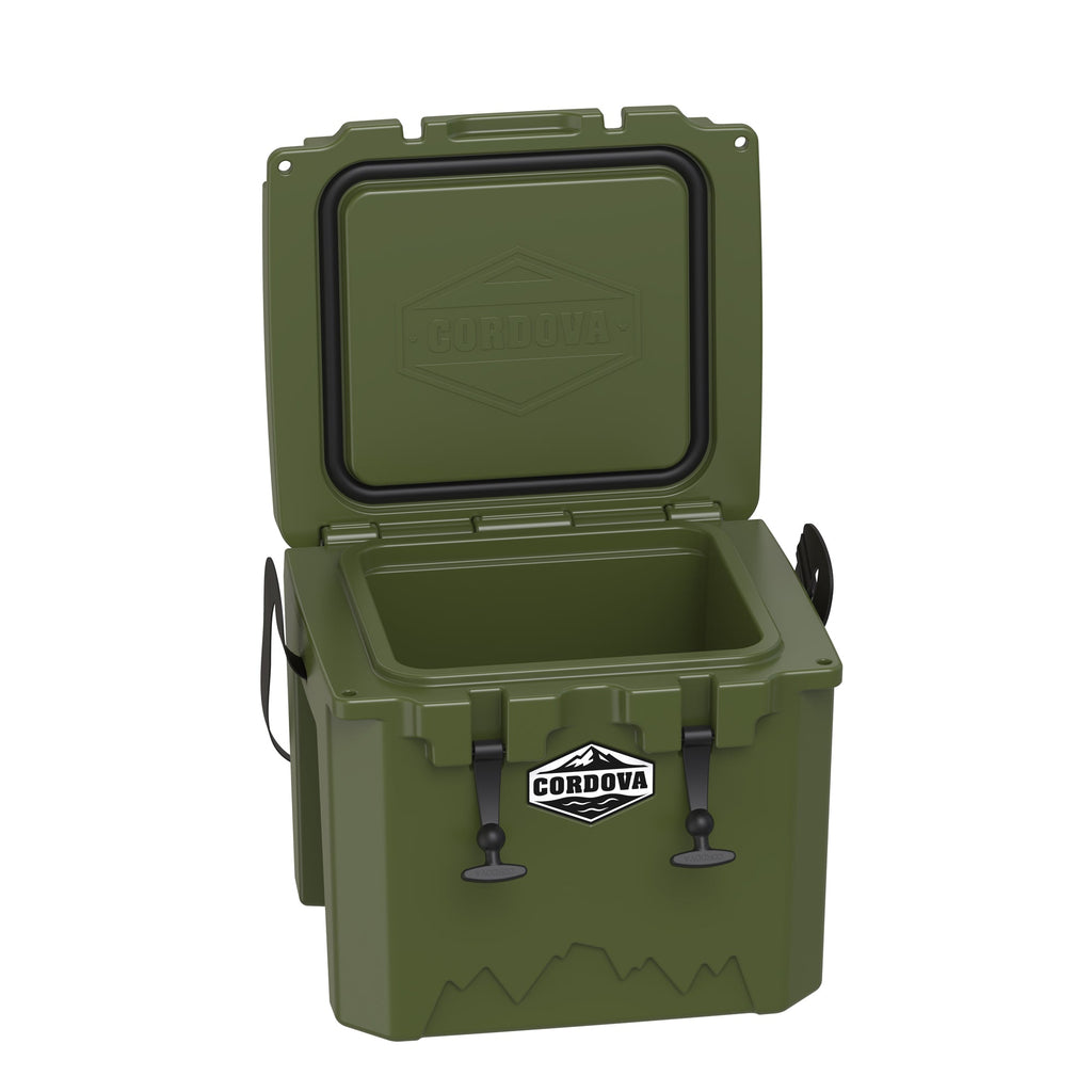 MasterCraft 25 qt Basecamp Class™ Hard Cooler